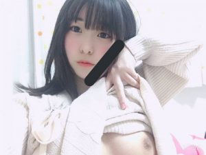 おっぱいを見てほしくてたまらない女の子たちによる自撮りがエロ過ぎるｗｗ